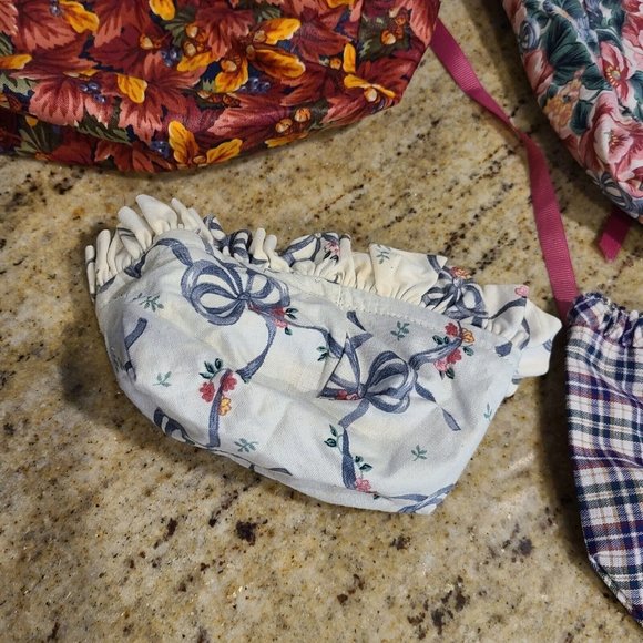 Lot of 5 Longaberger Basket Liners. Floral Stripe Plaid Bows Assorted Sizes - Picture 2 of 9